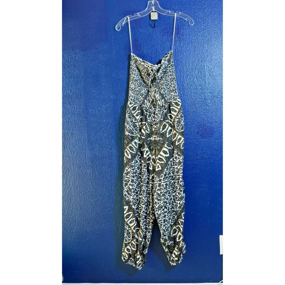 Free People Boho Smocked Strapless Jumpsuit Cropped Balloon LegS Aztec M Casual - Picture 4 of 11